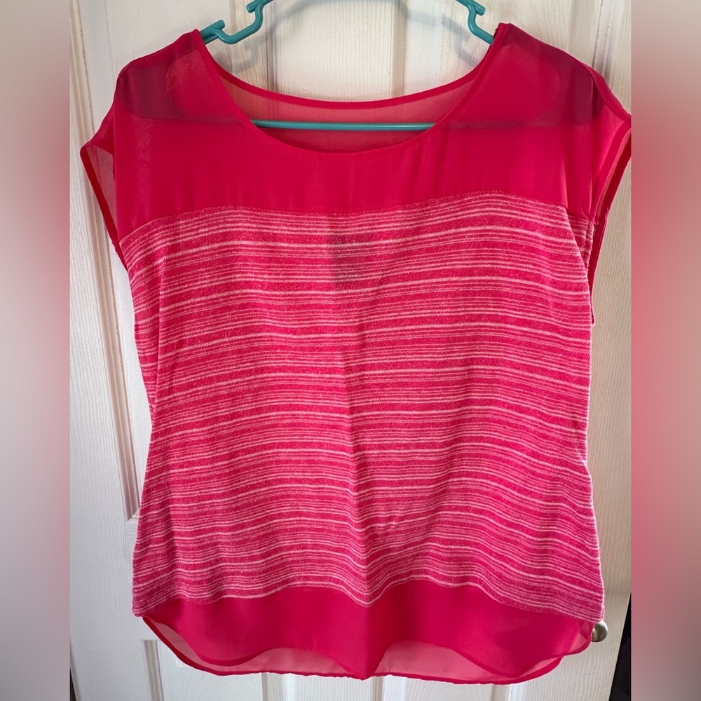 Ann Taylor Factory, size LP, Pink and white